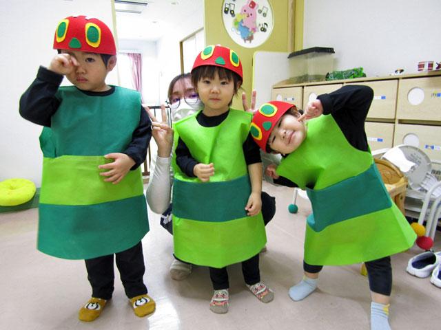 2歳児のめちゃめちゃ元気なはらぺこあおむしさん。